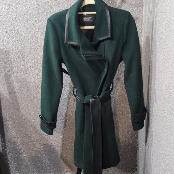 Badgley Mischka Jackets & Blazers - Badgley Mischka Women's Green Coat